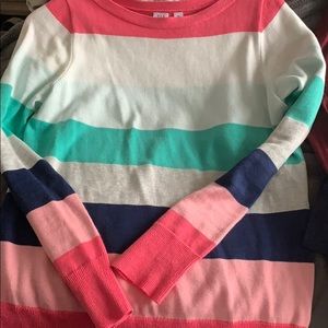 Gap sweater